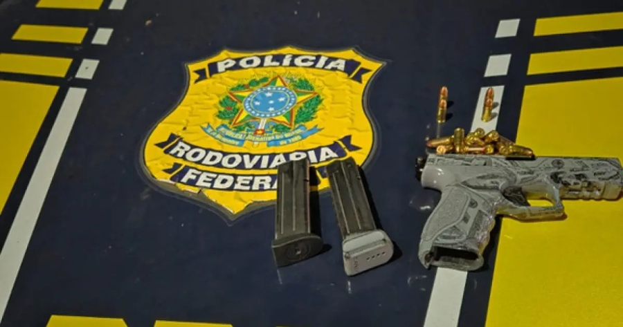 PRF resgata galos em situação de maus-tratos em trecho da BR-116 de Itaberaba