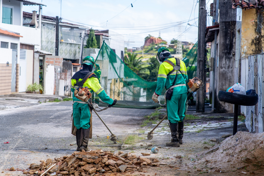 Prefeitura em Ação: serviços públicos na região dos Phocs passam por intensificação