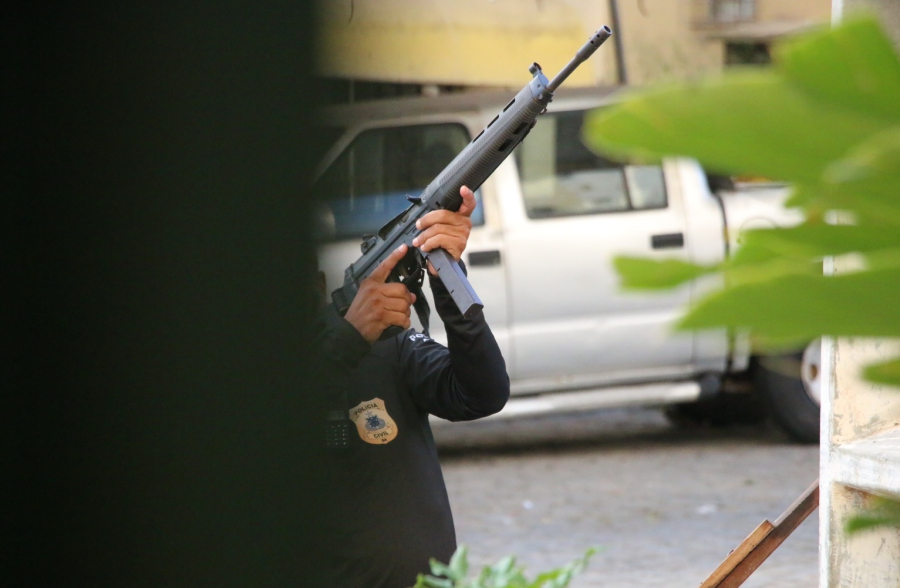 Operação Malhas da Lei prende homem em Irecê por tráfico de drogas e posse ilegal de arma de fogo