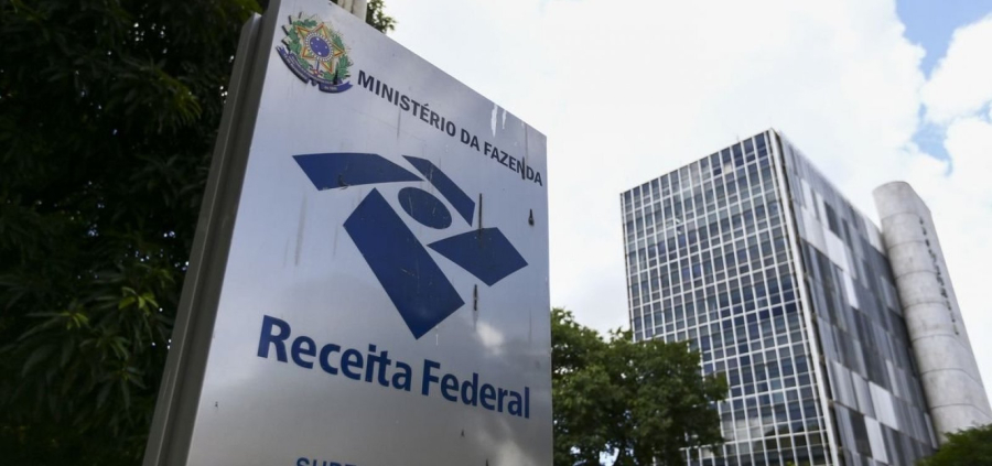 Receita libera consulta à restituição da malha fina do IR 2024
