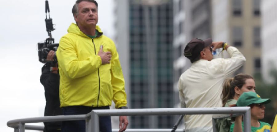 “Vou até o último segundo”, diz Bolsonaro sobre candidatura em 2026