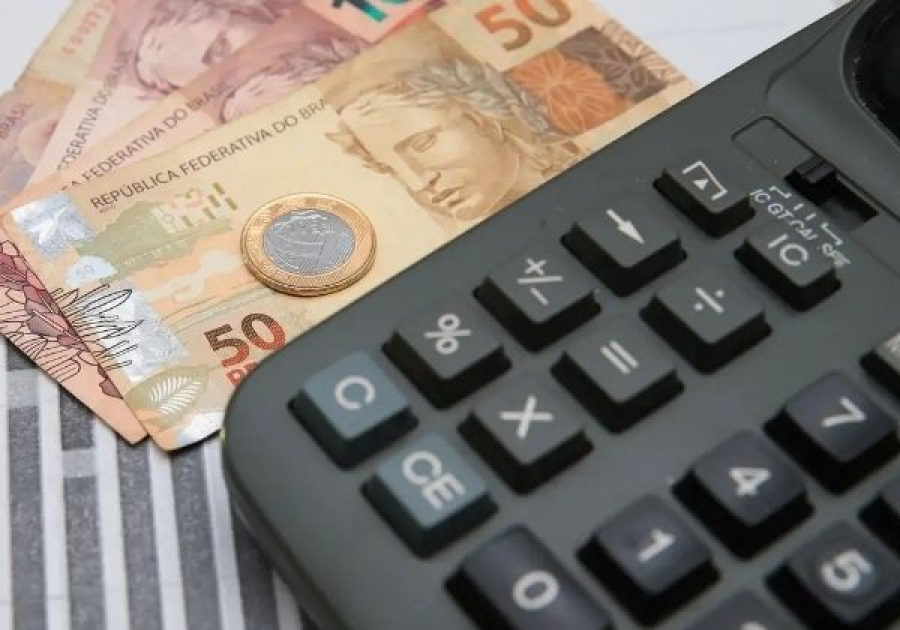 Caixa libera abono salarial a partir desta segunda-feira para nascidos em julho e agosto