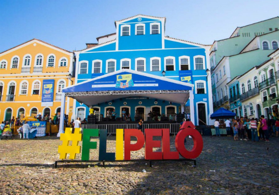 Flipelô tem transporte gratuito e esquema especial de trânsito no Pelourinho