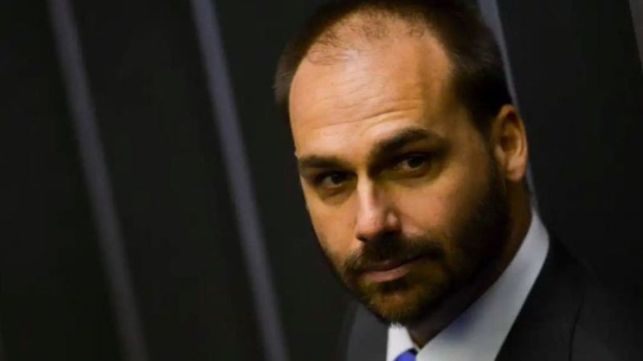 Saiba quais são os dois novos alvos de Eduardo em nova ofensiva nos EUA