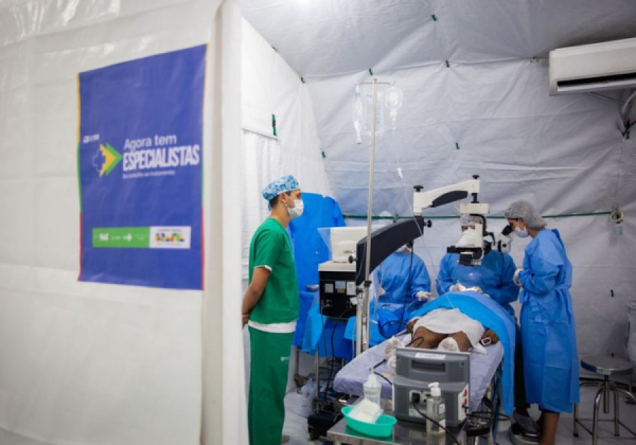 Governo seleciona 501 médicos especialistas para atendimento no interior do país