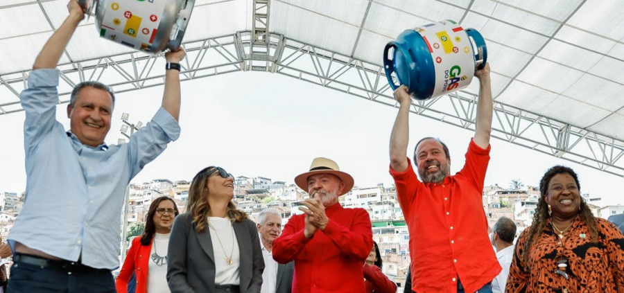 Governo lança programa