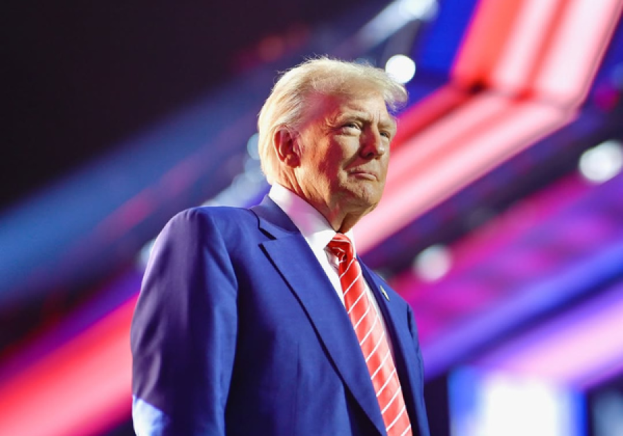 Trump defende anexação da Groenlândia e diz que Otan deve liderar processo