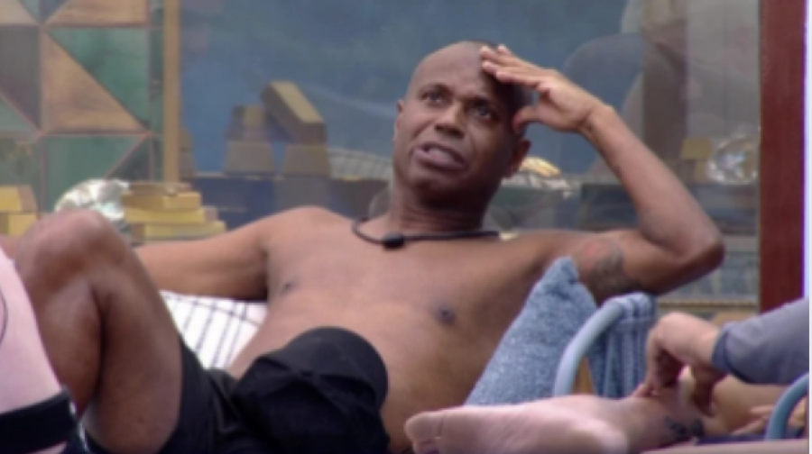 Expulso do BBB 26, Edilson Capetinha detona o reality e faz duras críticas: “Lixo”