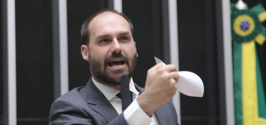 STF abre ação penal contra Eduardo Bolsonaro por coação