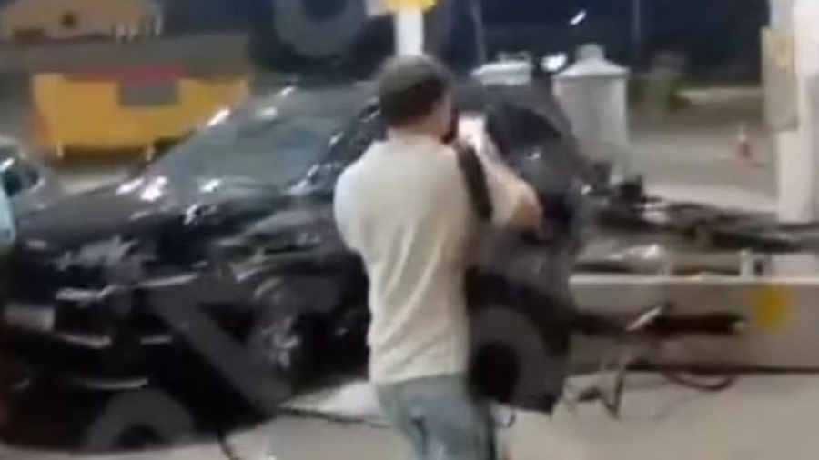 Prefeito diz que secretário foi alvo de ataque em posto de combustível e critica governador: “Estado sem lei”