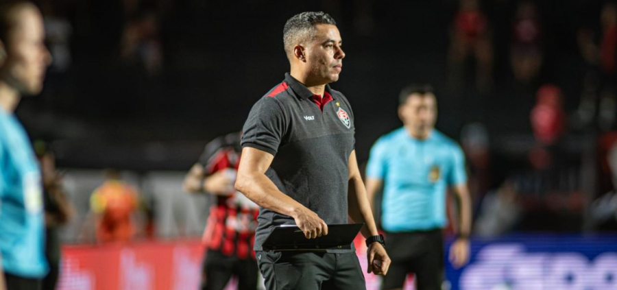 Jair Ventura projeta 