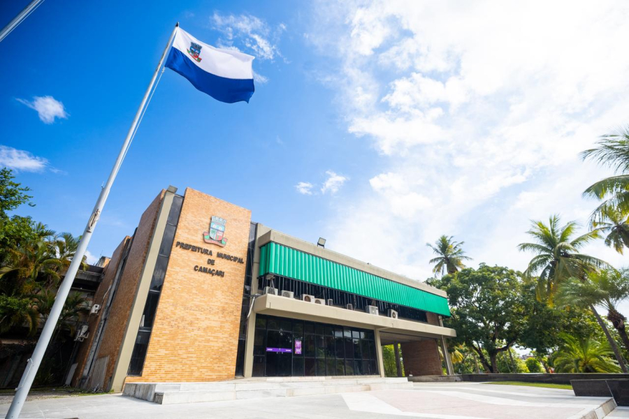 Câmara aprova reajuste salarial para professores da rede municipal de Camaçari