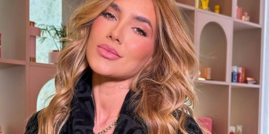 Virgínia comenta sobre desafios enfrentados na produção de conteúdos fora do país: 