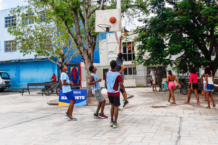 Estação 180º reúne estudantes e comunidade em manhã de esporte e integração em Mata de São João