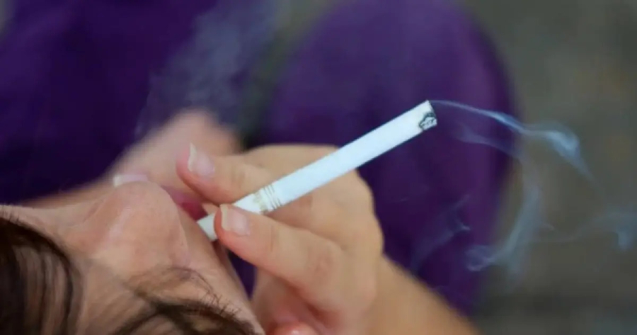 Reino Unido aprova lei que proíbe venda de cigarros para nascidos a partir de 2009