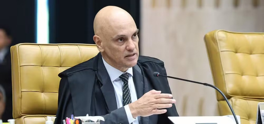 Moraes relata ações contra Lei da Dosimetria e cobra explicações de Lula e Congresso