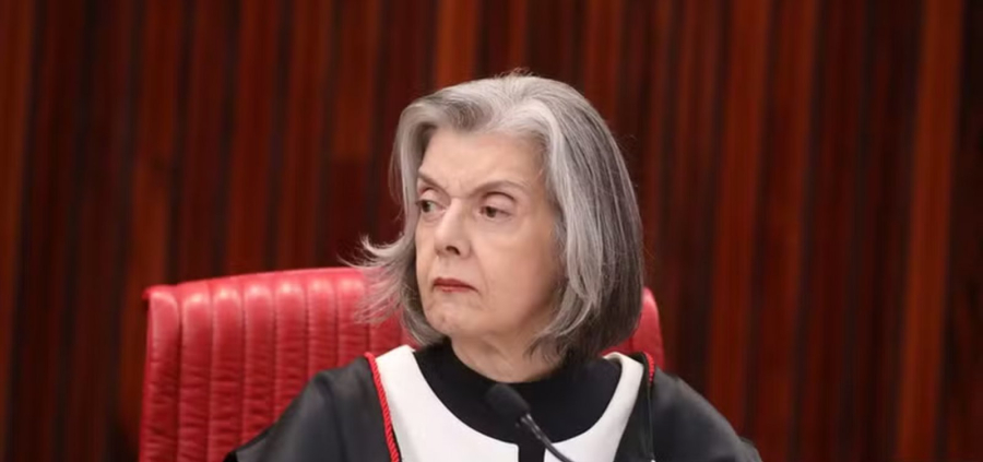 Cármen Lúcia vota por barrar flexibilização da Lei da Ficha Limpa
