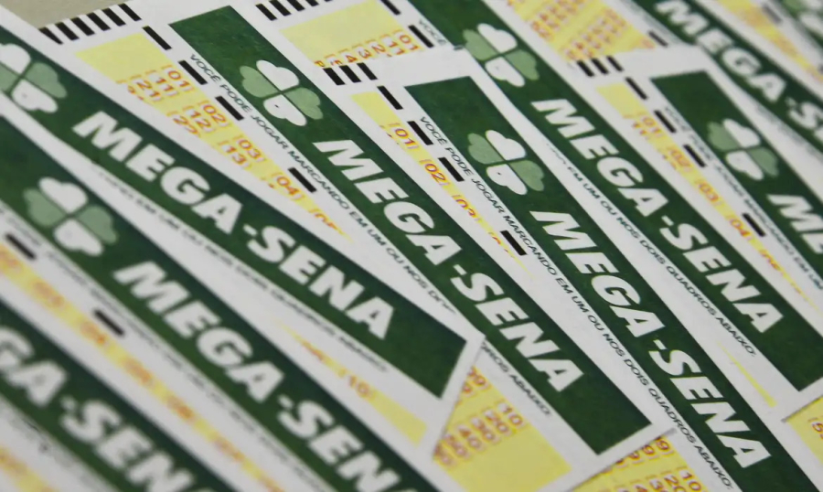 Mega-Sena acumula e prêmio principal vai para R$ 10 milhões