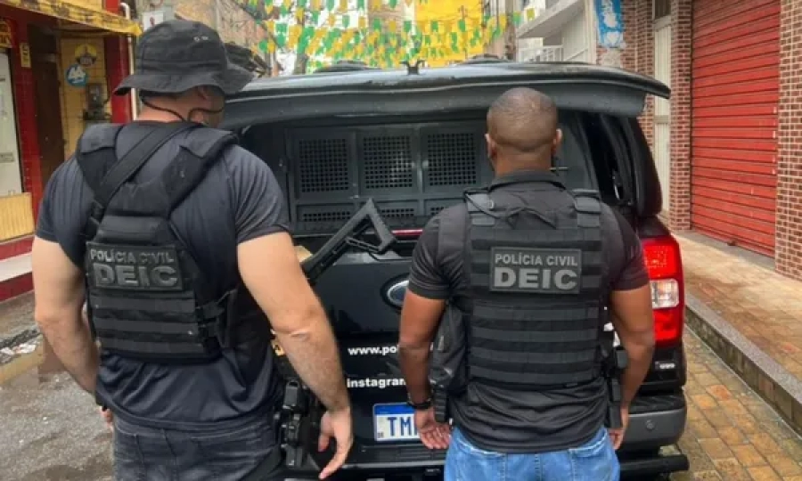 Mulher suspeita de integrar quadrilha de sequestros é presa em Salvador