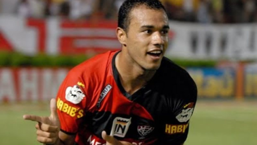 Ex-atacante da dupla BA-VI é anunciado como novo treinador de clube da Série B para sequência da temporada