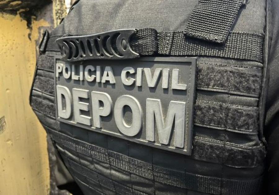 PC prende suspeito e cumpre mandados em operação contra roubos no Rio Vermelho, em Salvador
