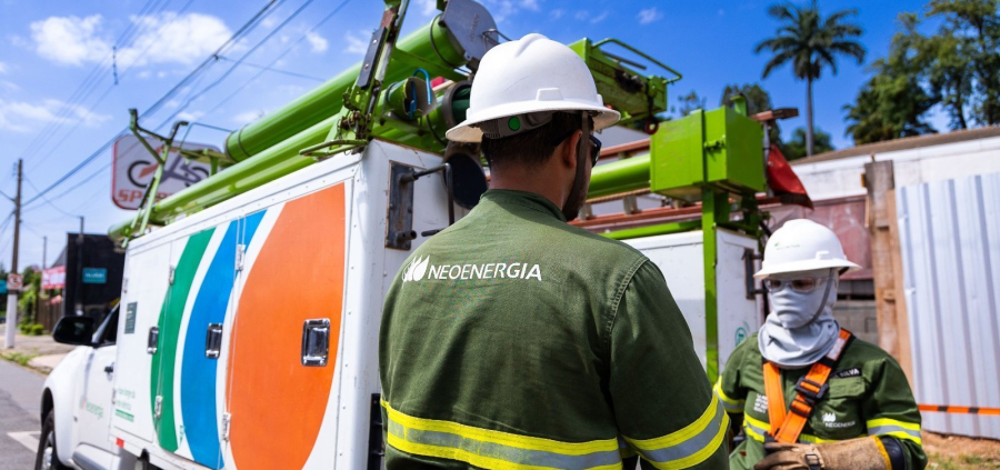 Coelba suspenderá energia em 12 bairros de Salvador nesta segunda