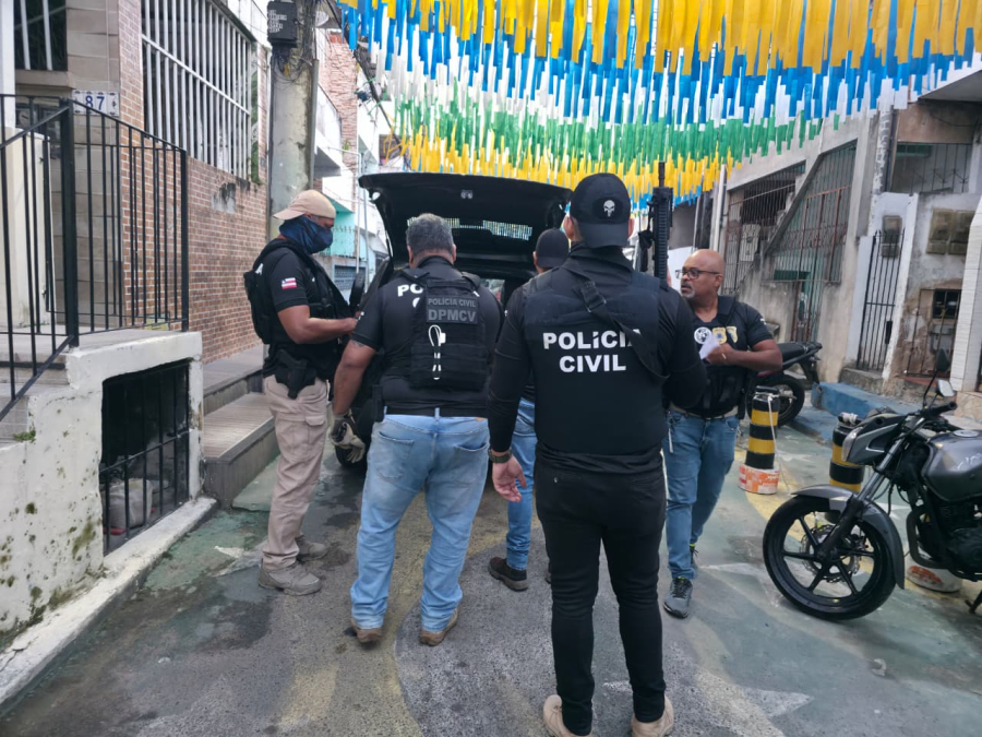 Trio de estelionatários é preso durante a Operação Carta Premiada da Polícia Civil