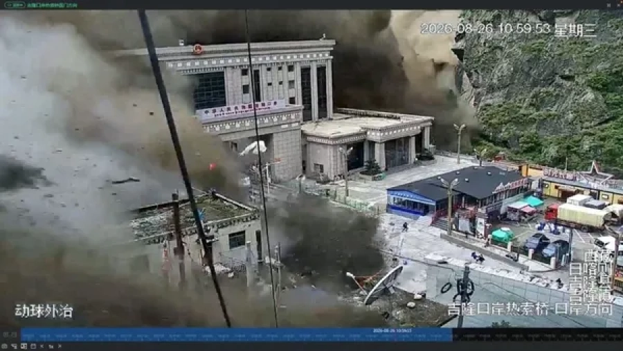 Não há brasileiros entre vítimas de enchente no Nepal, diz governo; veja imagens