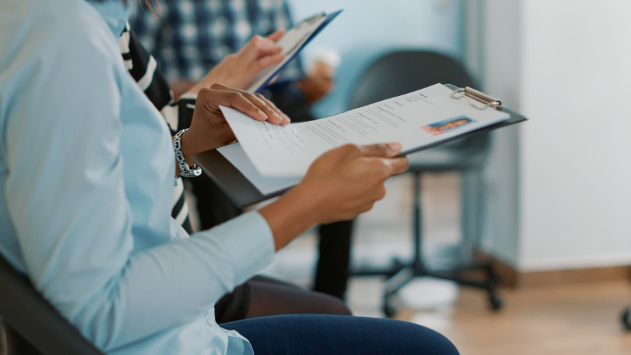 Prefeitura anuncia 21 oportunidades de emprego; atendimento é nesta quinta-feira (8) no SineBahia