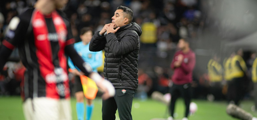 Jair Ventura valoriza empate do Vitória com o Corinthians: 